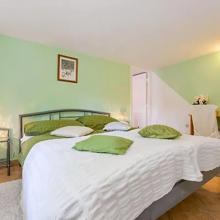 Mirana With Garden And Free Parking * Zadar