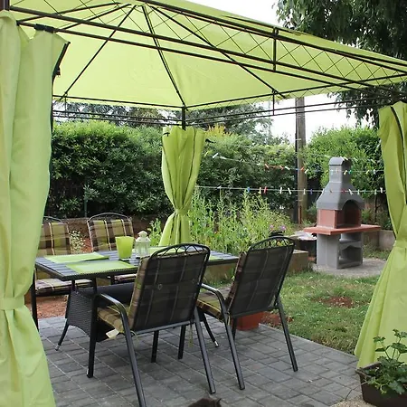 Mirana With Garden And Free Parking Zadar