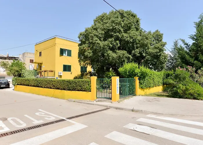 Mirana With Garden And Free Parking דירה *