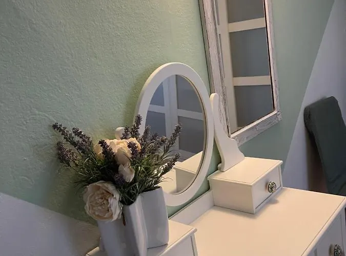 Mirana With Garden And Free Parking *