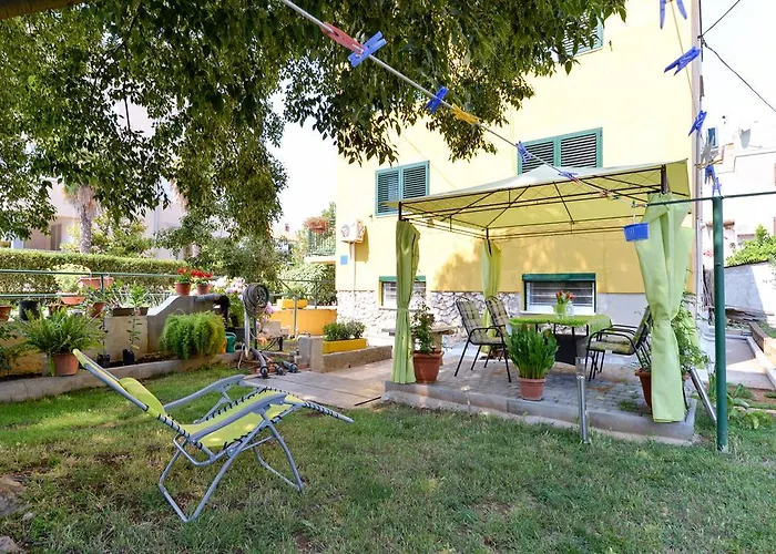 Mirana With Garden And Free Parking * Zadar