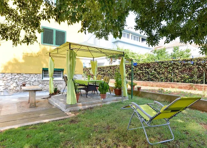 Mirana With Garden And Free Parking Zadar