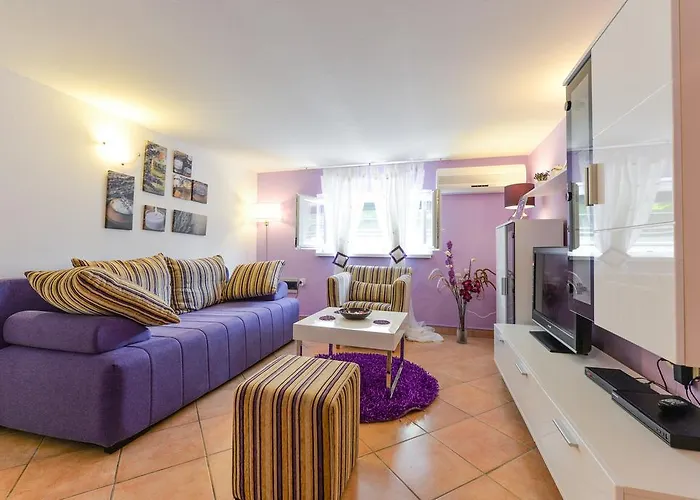 Lejlighed Mirana With Garden And Free Parking Zadar